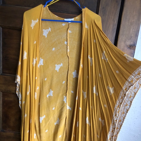 Kimono - Picture 2 of 4